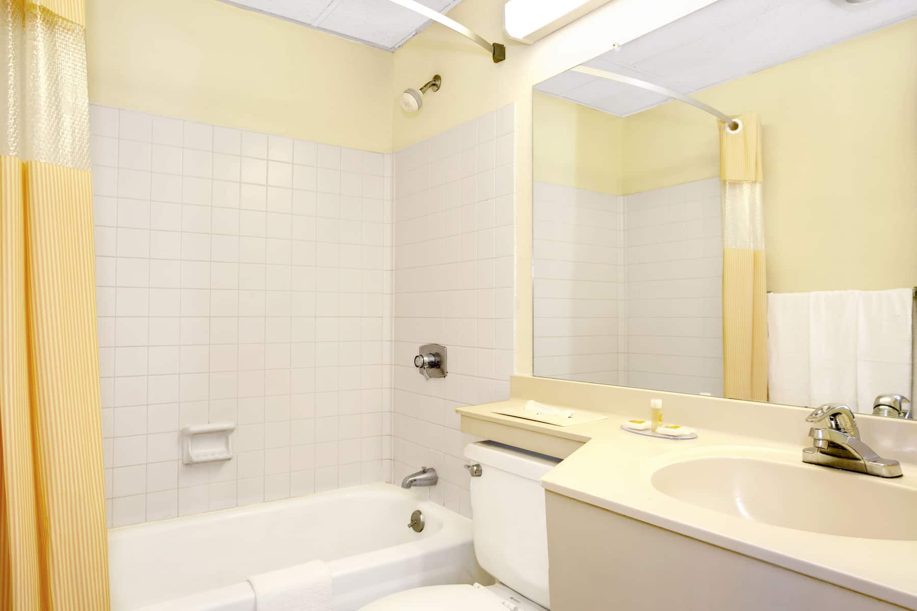 Modern Bathroom